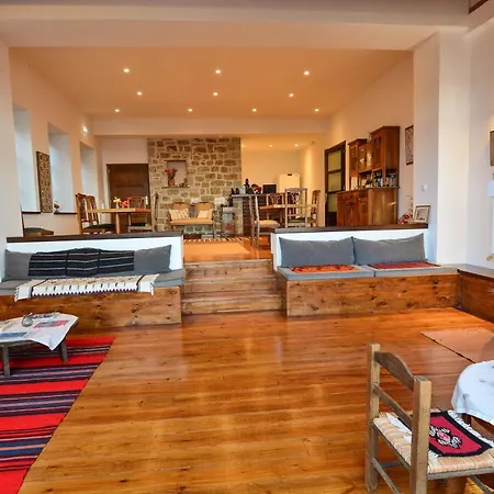 Aipytos Gæstehus Synikia Mesi Trikalon