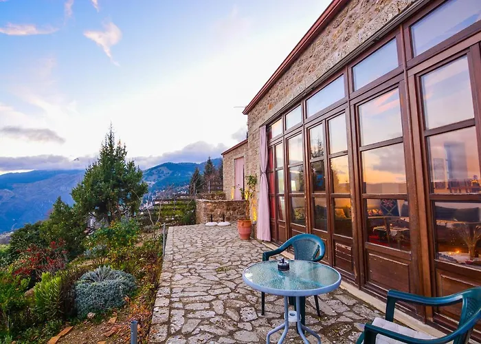 Aipytos Penzion Synikia Mesi Trikalon