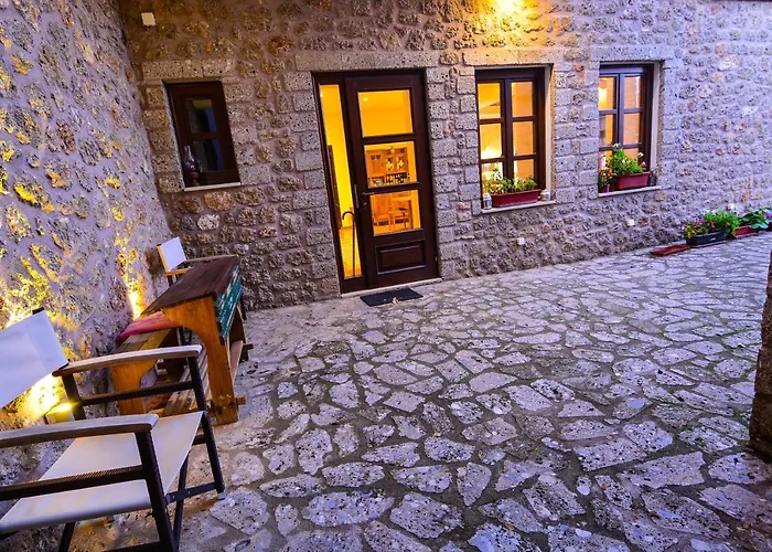 Aipytos Penzion Synikia Mesi Trikalon